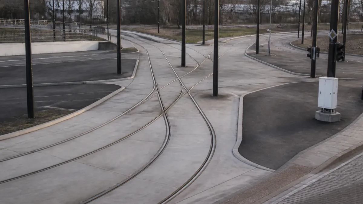 New Tram Line Designed to Increase Commuter Confusion and Delay