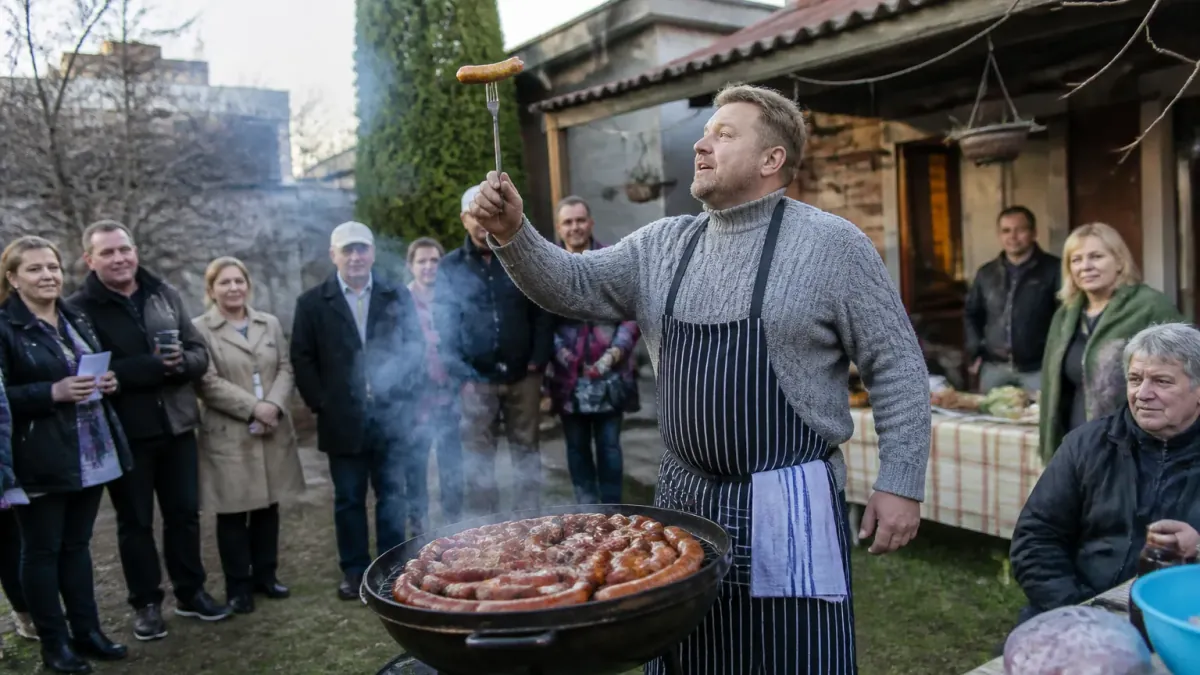 Local Man Holds First-Ever Sausage Festival in Backyard, Claims it’s 'Culturally Significant'